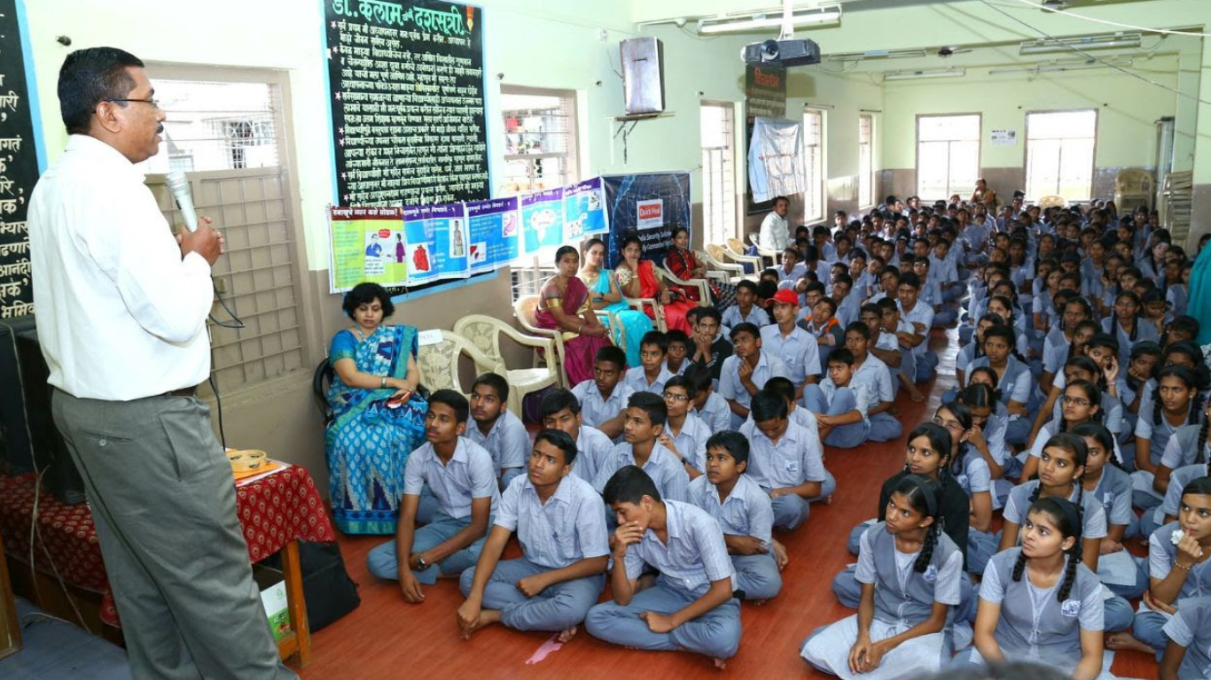 डॉ. वसंतदादा पाटील माध्यमिक विद्यानिकेतन, शुक्रवार पेठ, पुणे